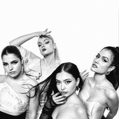 E'FEMME
