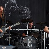 1200px-02-08-2014-Emperor_at_Wacken_Open_Air_2014-JonasR_09.jpg