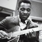 George Benson_74.JPG