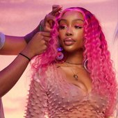 sza in pink