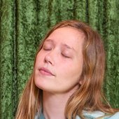 Julia Jacklin & The Struggle For Space | LNWY