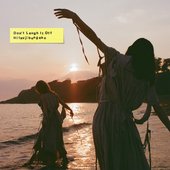 D o n' t ‌ ‌ ‌L a u g h ‌ ‌ ‌I t ‌ ‌ ‌O f f ‌ ‌ (T r u l y ‌ ‌D e l u x e)