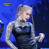 Fu Yaning Girl's Planet 999 Naver Post Snake Stage