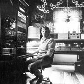 Ralph Lundsten.