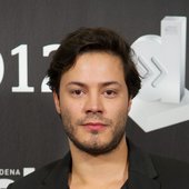 Felipe+Santos+Cadena+Dial+Awards+2013+k2IEV_yEo8wl.jpg