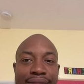 Goofy ass image of lovell