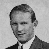 Donald Novis