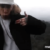 El_Perla_Si_me_pongo_Videoclip_Oficial.gif