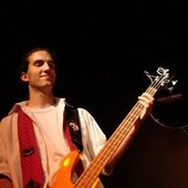 Rodrigo - Baixo