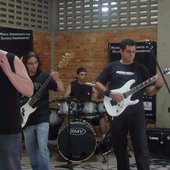 Fábio La Torre(Vocals), Emanuel Monteiro (Bass), João Paulo (Drums) and Reginaldo Barros(Guitars).