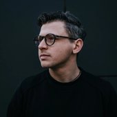 Alec Troniq