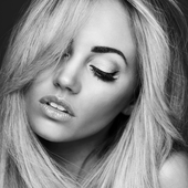 Samantha Jade