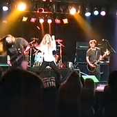 Iron Rainbow - "Metal Man" Huntington, N.Y. 7-22-95. Filmed by Steve Dorer off 8mm.