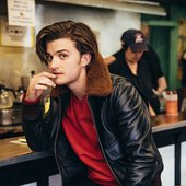 joe-keery-aaron-feaver-10.jpg