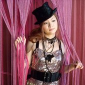 Aira-Mitsuki-2.jpg