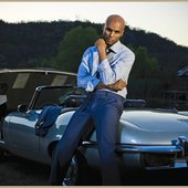  Kenny Lattimore