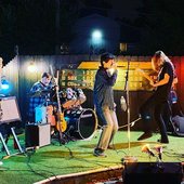 Live at Durty Nellies