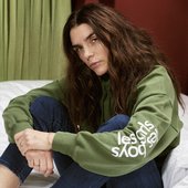 Leona Naess1.jpg