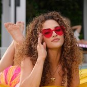 Sofie-Dossi-1.jpg
