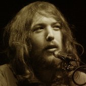 Robin Pecknold