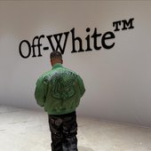 OFF-WHITE