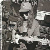 J Mascis