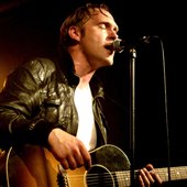 thees-uhlmann-konzert-live-bilder-kulturladen-konstanz-album-casper-bericht-tomte-zum-laichen-und-sterben-ziehen-die-lachse-den-fluss-hinauf-jay-z-4 Kopie.jpg