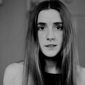 Angharad Drake3.jpg