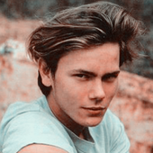 RiverJPhoenix 的头像
