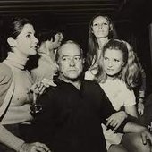 Vinicius de Moraes. daughter  Suzana, Odete Lara, Maria Lúcia Dahl & Tuca