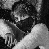b/w