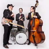 don-diego-trio-in-cafe-barrels.jpg