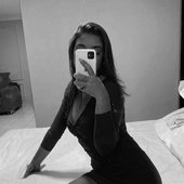 hozanamoreira 的头像