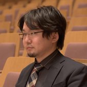 鹿野草平.jpg