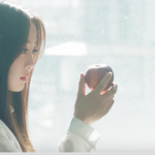 youtube-still-of-teaser-loona-yves-new.png