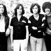 thin-lizzy-gary-moore-australia.jpg