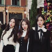 HeeJin, HaSeul & HyunJin