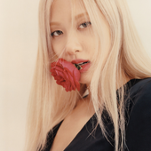 rosiewithfire 的头像