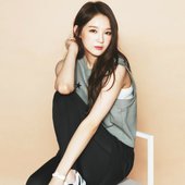 Kang Min Kyung