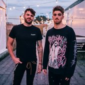The Chainsmokers 😍