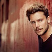 Bastian Baker 1.jpg