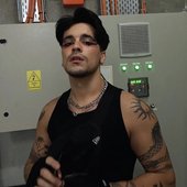 ig: @andreiursumusic