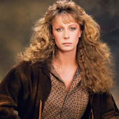 Juice Newton PNG.png