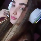 daphnesampaio 的头像