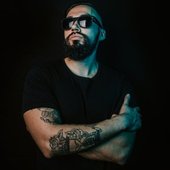 Black glasses