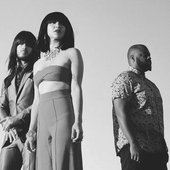 Khruangbin.jpg