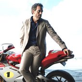 HughLaurie