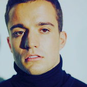Stephen Puth.png