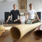 Aerodice im Yogastudio im Wasserviertel
