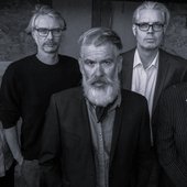 Davey Woodward & The Winter Oprhans